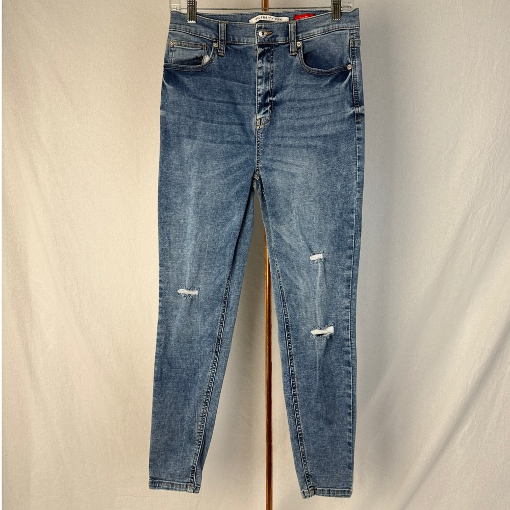 Celebrity Pink Women Size 10/ 30 The Spice Distressed High Rise Skinny‎ Jeans